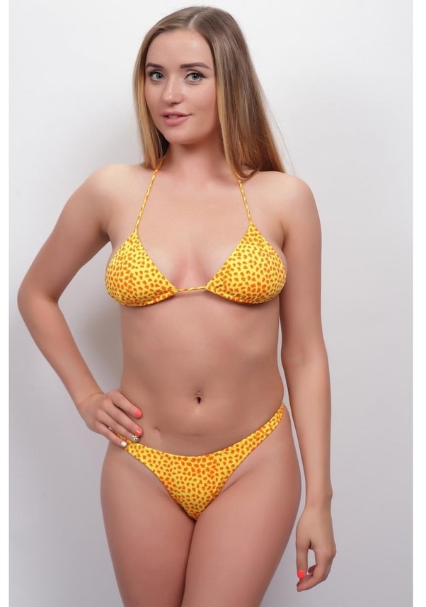 Sude Ayldz String Bikini Empirme Fiyatlar Ve Zellikleri