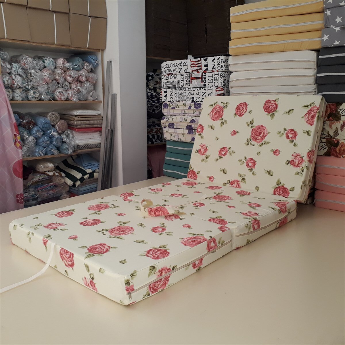 katlanir yatak minder koltuk gri sungerli fermuarli pamuklu duck fiyatlari ve ozellikleri