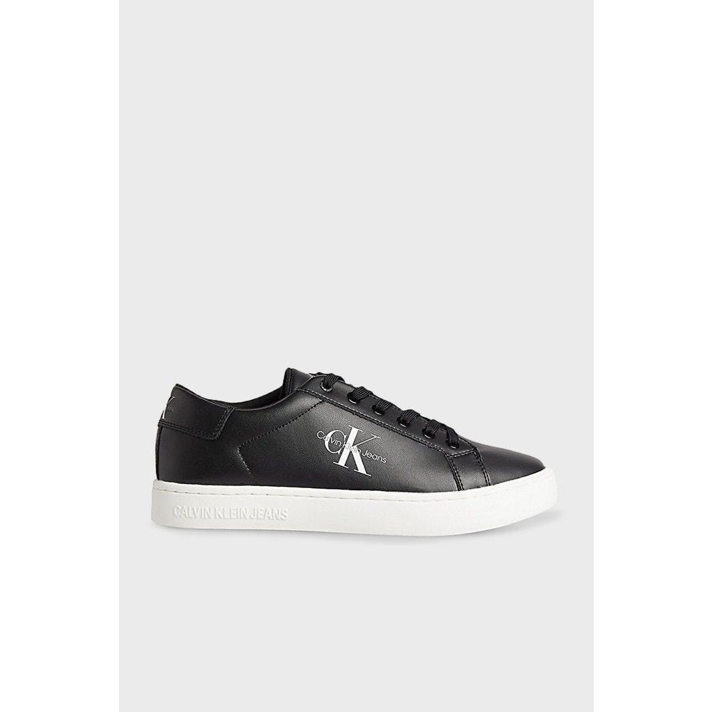 Kalın Tabanıyla Konforlu Adımlar Sunan Sneaker Modelleri