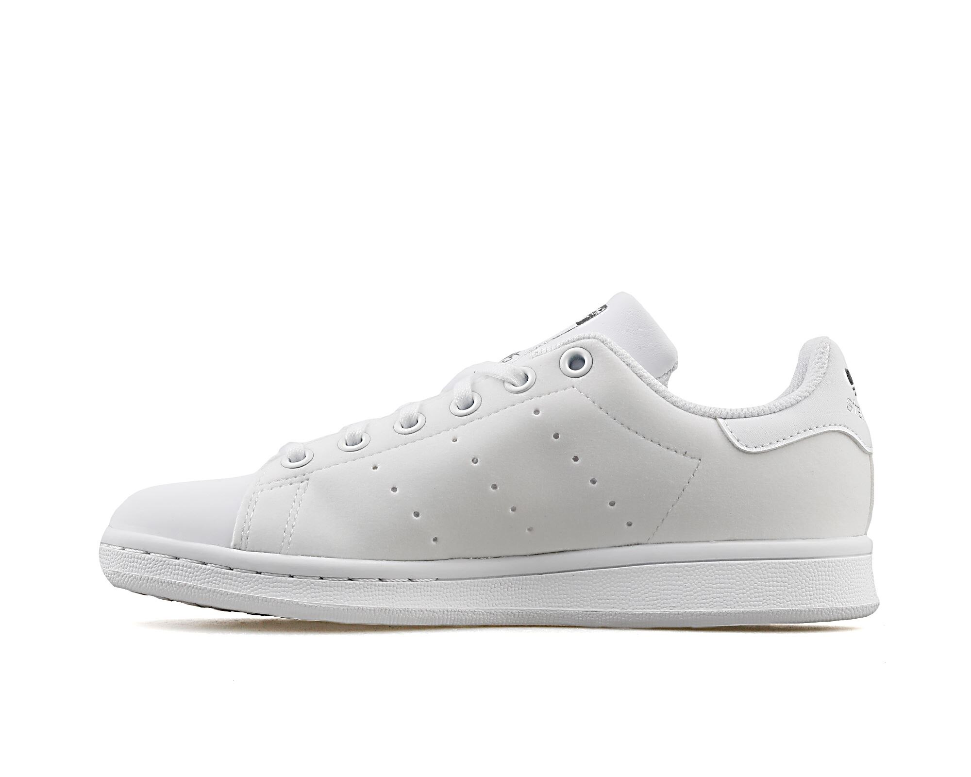 adidas Stan Smith J Genç Günlük Ayakkabı GZ7387 Beyaz Fiyatları ve  Özellikleri