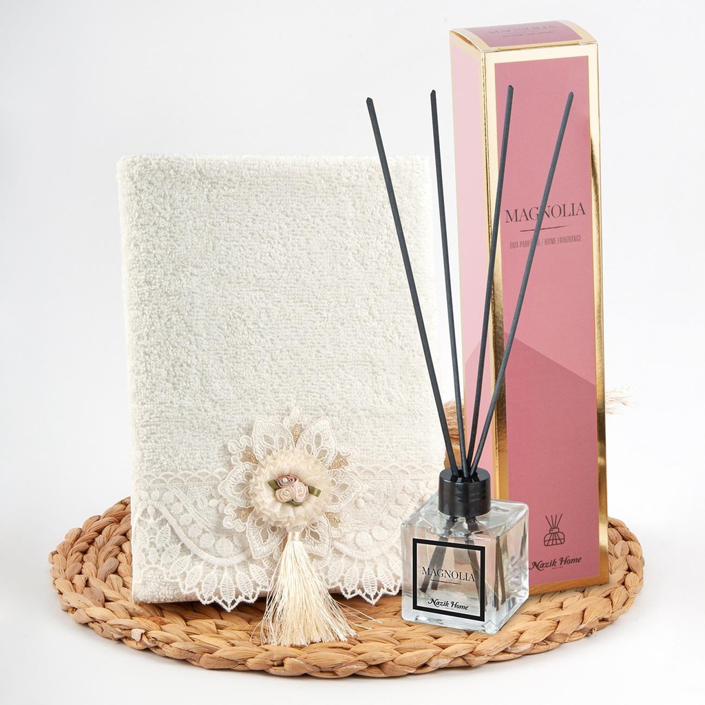 93910901 - Nazik Home Clara Dantelli El Havlusu + Magnolia Oda Kokusu - n11pro.com 93910901 - Nazik Home Clara Dantelli El Havlusu + Magnolia Oda Kokusu - n11pro.com