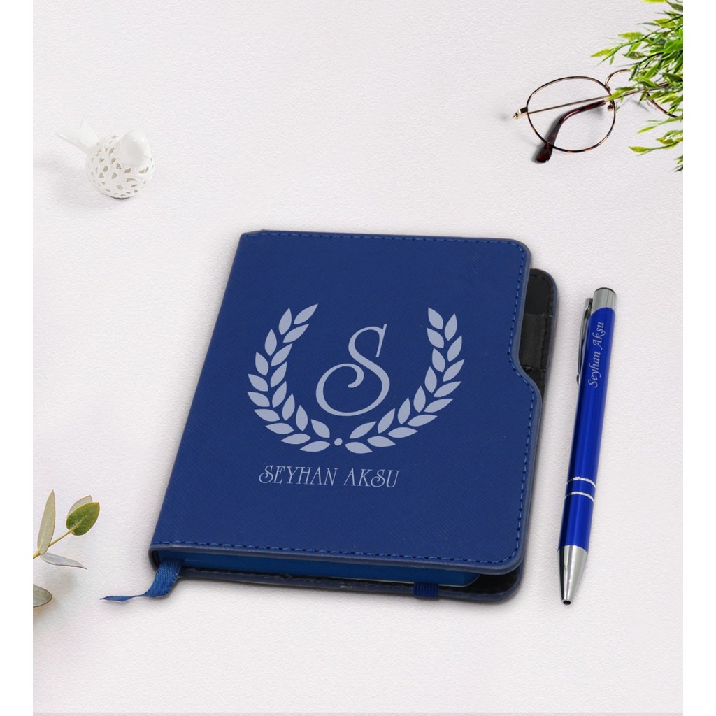IMG-6475555593766541791 - Kişiye Özel Çelenk Baş Harfli Isimli Lacivert Termo Deri Defter K N11.2104 - n11pro.com IMG-6475555593766541791 - Kişiye Özel Çelenk Baş Harfli Isimli Lacivert Termo Deri Defter K N11.2104 - n11pro.com