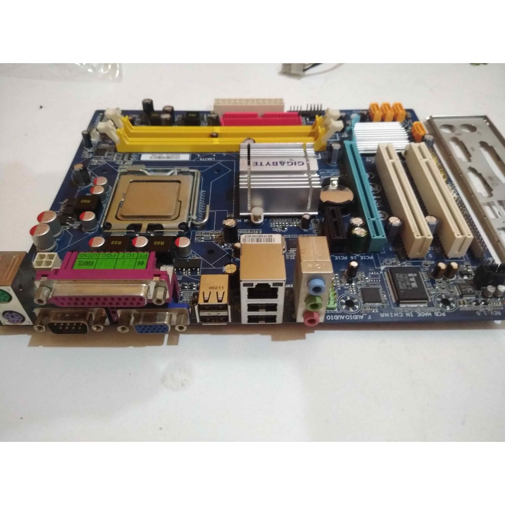 Разогнать gigabyte ga 945gcm s2l