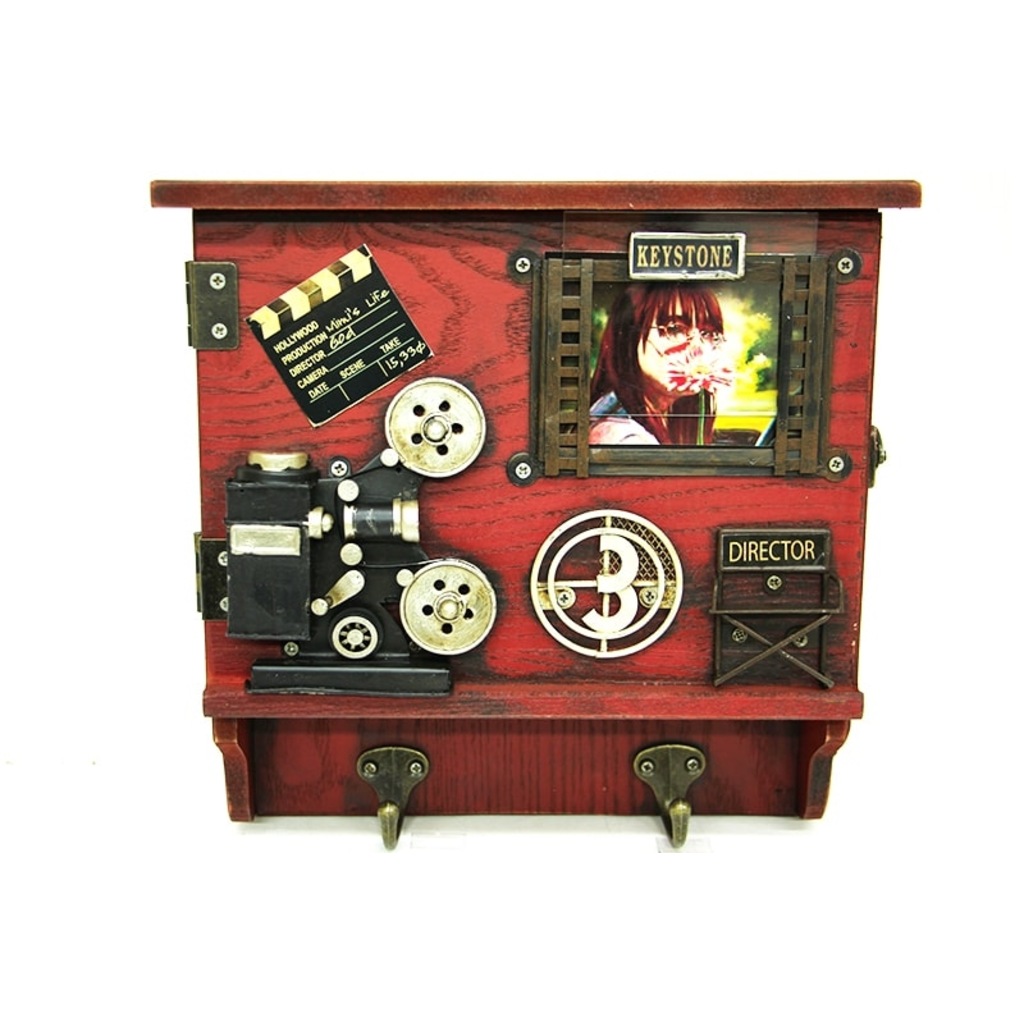 Sinema Temalı Ahşap Kutu Anahtarlık Duvara Asılan Vintage Anahtar Sinema Temalı Ahşap Kutu Anahtarlık Duvara Asılan Vintage Anahtar