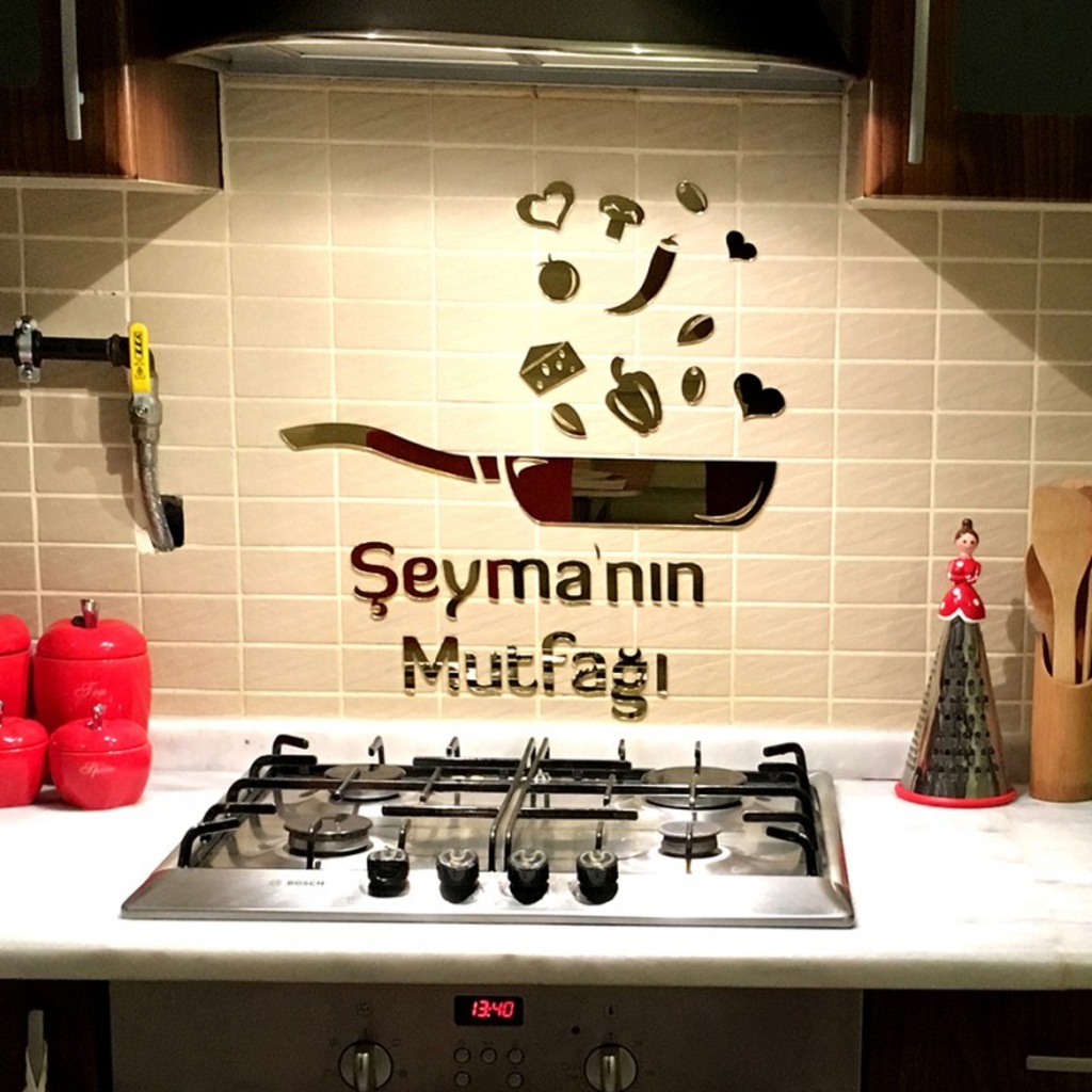 İsminize Özel Pleksi Mutfak Aynası Mutfak Süsü Fiyatları ve Özellikleri