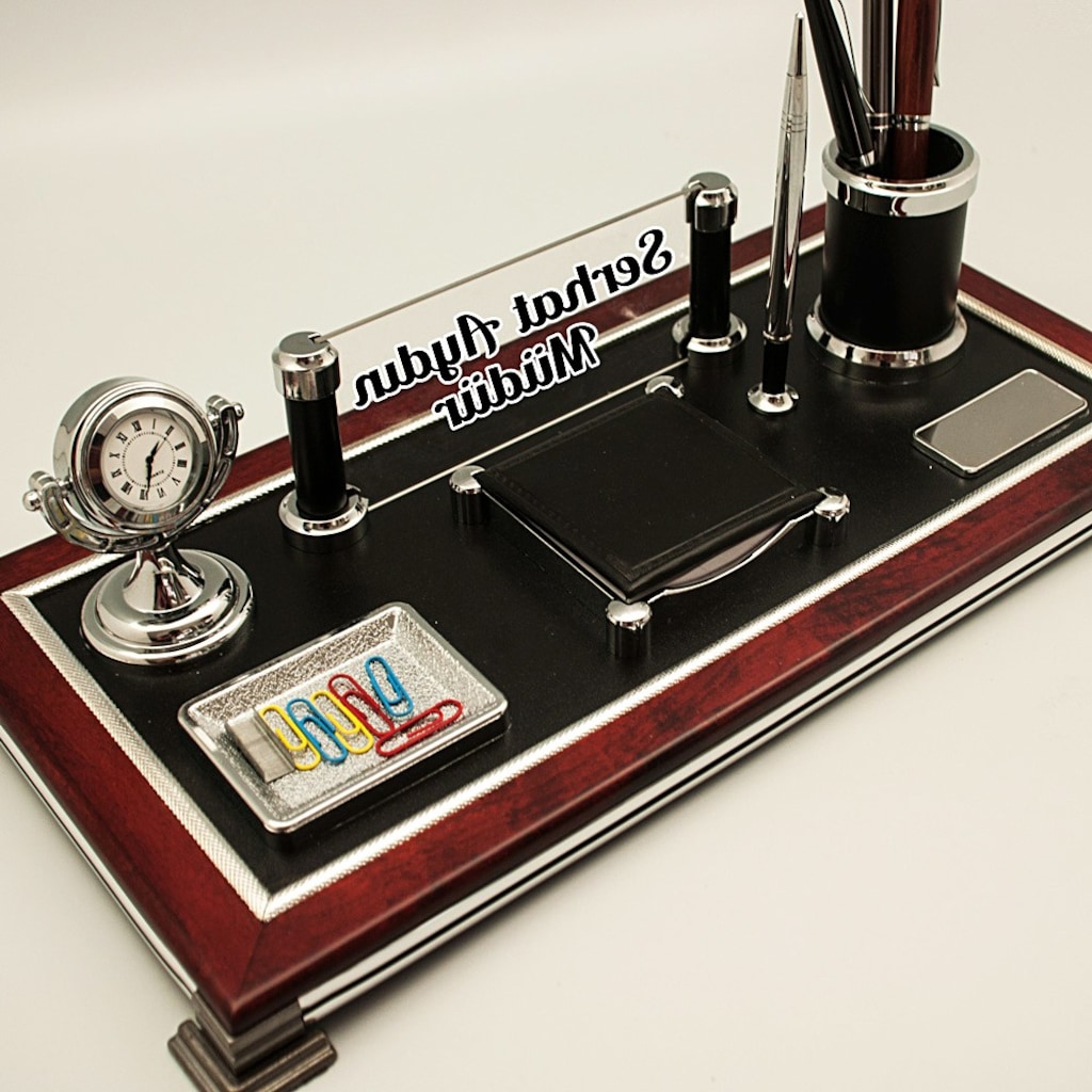 Paris Ofis Masa Üstü İsimlik Seti Hediye Masa İsimliği Paris Ofis Masa Üstü İsimlik Seti Hediye Masa İsimliği