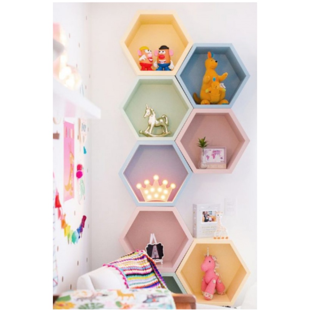 Çocuk Odası Montessori Petek Dolu Duvar Rafı