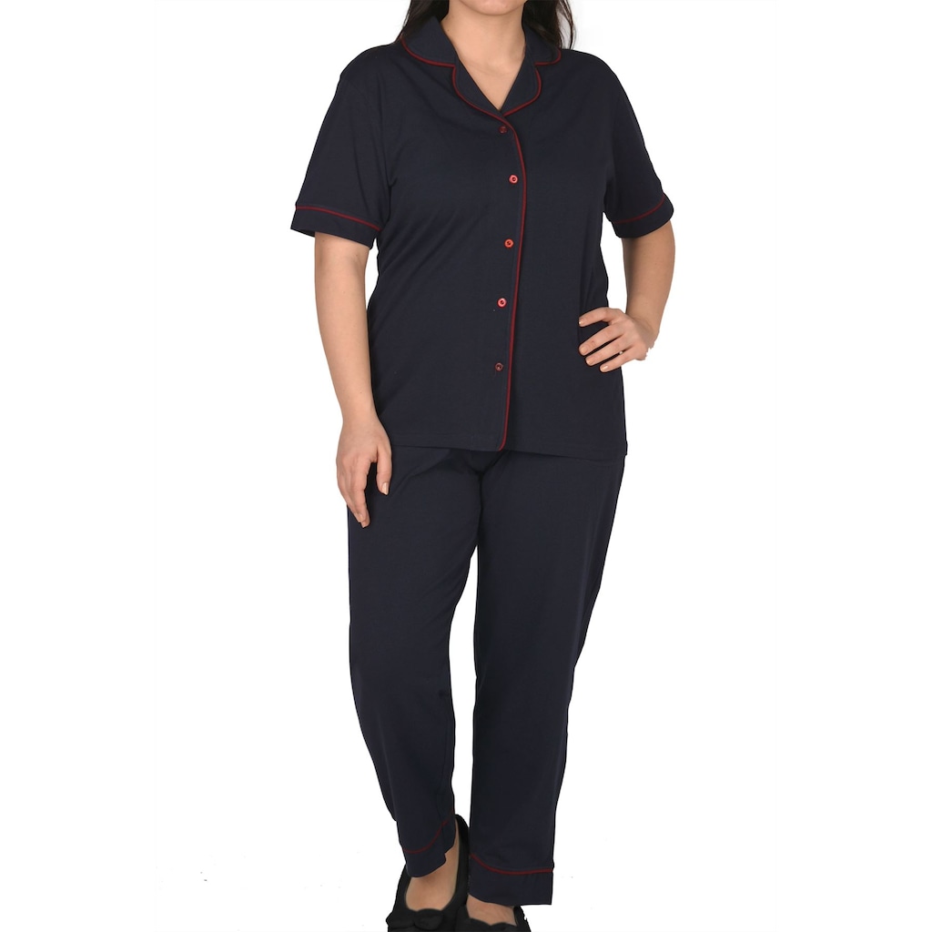 Rahat Penye Düğmeli Pijama Takımı Modelleri