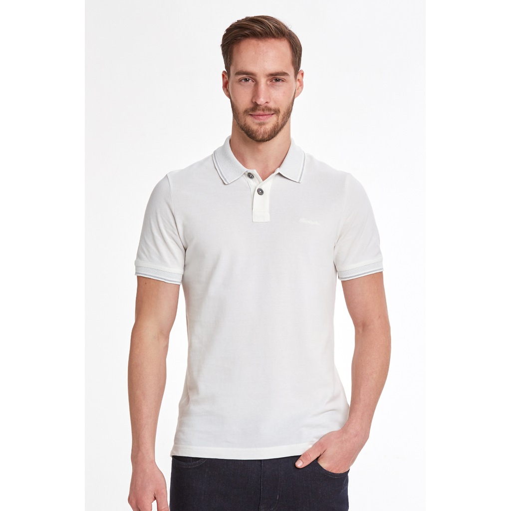 Hemington Logolu Vintage Gorunum Beyaz Polo Yaka T Shirt Fiyatlari Ve Ozellikleri