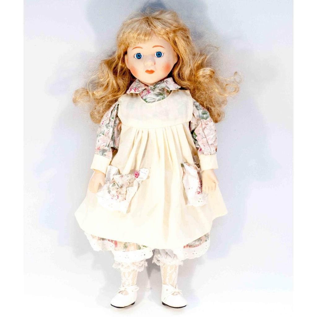 Antika Porselen Bebek