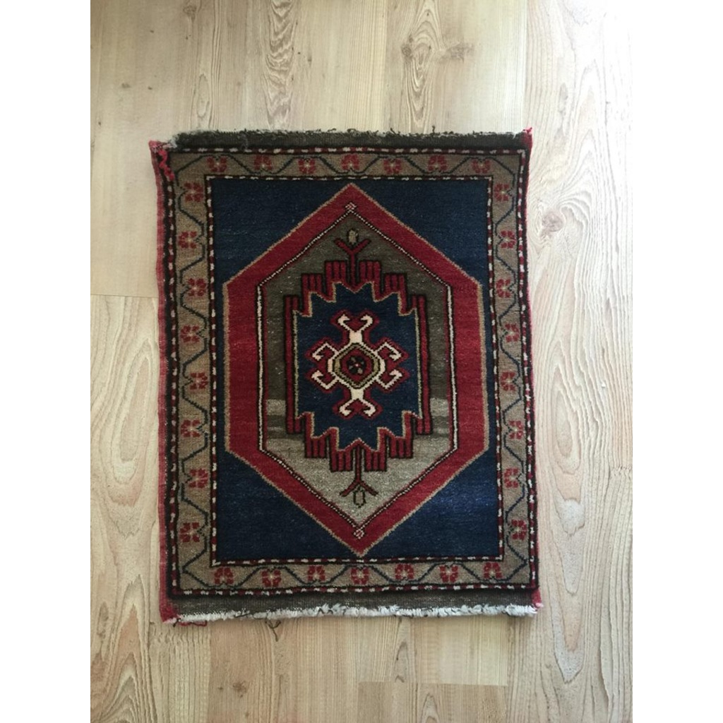 50X65 cm ESKİ KÖY HALISI NİĞDE YÖRESİ