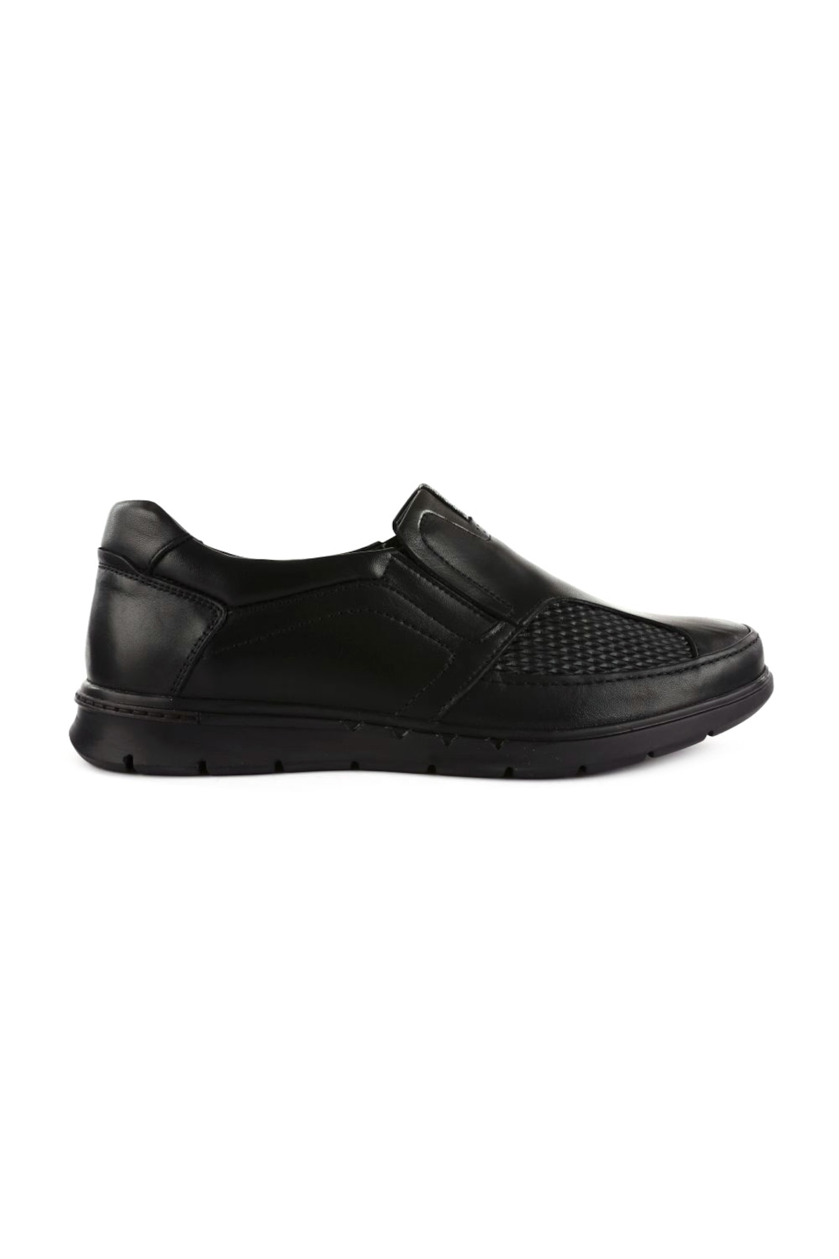 Tarzınızı Yansıtan Şık Tasarımlı DGN Loafer Ayakkabı Modelleri