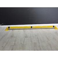 Standart Sabit Araç Park Stoperi Otopark Yol Trafik Bariyeri 180x12cm Standart Sabit Araç Park Stoperi Otopark Yol Trafik Bariyeri 180x12cm
