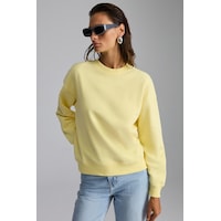 Grımelange Vaneltına Kadın Içi Polarlı 3 Iplik Organik Pamuk Oversize Basic Bisiklet Yaka Sarı Sweatshirt Grımelange Vaneltına Kadın Içi Polarlı 3 Iplik Organik Pamuk Oversize Basic Bisiklet Yaka Sarı Sweatshirt