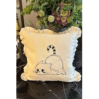 Kedicik Lüx Nakışlı Keten Kırlent Kılıfı 45x45 Cm Siyah Kedicik Lüx Nakışlı Keten Kırlent Kılıfı 45x45 Cm Siyah
