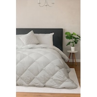 Favora Antistres Çift Kişilik Yorgan 195x215 Beyaz Favora Antistres Çift Kişilik Yorgan 195x215 Beyaz
