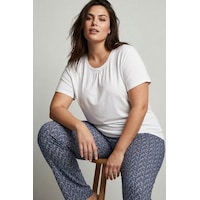 Siyah İnci Desenli Büyük Beden Battal Boy Viskon Örme Pijama Takım 26120981 Ekru Siyah İnci Desenli Büyük Beden Battal Boy Viskon Örme Pijama Takım 26120981 Ekru