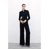 Sateen Fiyonk Aksesuarlı Krep Tulum - Siyah-135848 Siyah Sateen Fiyonk Aksesuarlı Krep Tulum - Siyah-135848 Siyah