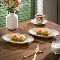 Porsima 4443 Gardenya Porselen Platin Fileli Kayık Tabak Seti - Oval Kahvaltılık Sunumluk Seti 20cm Beyaz Porsima 4443 Gardenya Porselen Platin Fileli Kayık Tabak Seti - Oval Kahvaltılık Sunumluk Seti 20cm Beyaz