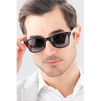 The Roomy Polarize Lens Kırmızı Detaylı Siyah Wayfarer Erkek Güneş Gözlüğü The Roomy Polarize Lens Kırmızı Detaylı Siyah Wayfarer Erkek Güneş Gözlüğü