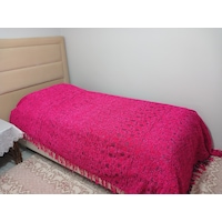 El Dokuma Akriilik İp Tek Kişilik Yatak Örtüsü 160x240 -fuşya Fuşya El Dokuma Akriilik İp Tek Kişilik Yatak Örtüsü 160x240 -fuşya Fuşya