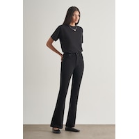 Mizalle Skinny Fit Flare Paça Siyah Denim Pantolon Siyah Mizalle Skinny Fit Flare Paça Siyah Denim Pantolon Siyah