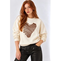 Mevese Kalp İşlemeli Kadın Sweatshirt- Bej Mevese Kalp İşlemeli Kadın Sweatshirt- Bej