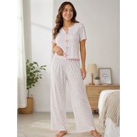 Pijamask Kadın Kurdele Detaylı Desenli Kısa Kollu Pijama Takım Abeyaz Pijamask Kadın Kurdele Detaylı Desenli Kısa Kollu Pijama Takım Abeyaz