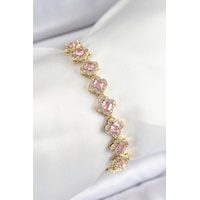 Pirinç Zirkon Taşlı Pembe Yonca Baget Model Gold Renk Vıp Seri Kadın Bileklik Pembe Pirinç Zirkon Taşlı Pembe Yonca Baget Model Gold Renk Vıp Seri Kadın Bileklik Pembe