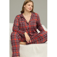 Siyah İnci Büyük Beden Battal Boy Gömlek Yaka Düğmeli Milan Örme Pijama Takım 25224324 Ekose Siyah İnci Büyük Beden Battal Boy Gömlek Yaka Düğmeli Milan Örme Pijama Takım 25224324 Ekose