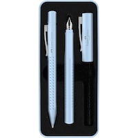 Faber-Castell Grip 2011 Hediye Seti, Gök Mavisi, M Uçlu Dolma Kalem + XB Tükenmez Kalem, Metal Kutuda Faber-Castell Grip 2011 Hediye Seti, Gök Mavisi, M Uçlu Dolma Kalem + XB Tükenmez Kalem, Metal Kutuda