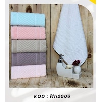 Bimar Bukle Jakarlı Soft Pramit Desenli El Ve Yüz Havlusu 50 X 90 Cm X 3 Adet Çok Renkli Bimar Bukle Jakarlı Soft Pramit Desenli El Ve Yüz Havlusu 50 X 90 Cm X 3 Adet Çok Renkli
