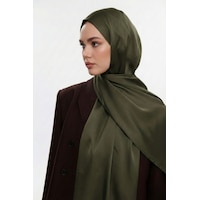 Koyu Haki Mizalle & Yaqa Özel Saten Dokulu Haki Şal Koyu Haki Koyu Haki Mizalle & Yaqa Özel Saten Dokulu Haki Şal Koyu Haki