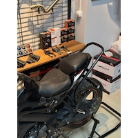 Benelli 125 S Stunt Demiri Siyah Benelli 125 S Stunt Demiri Siyah