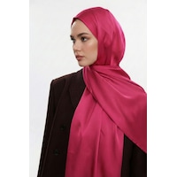 Mizalle & Yaqa Özel Saten Dokulu Fuşya Şal Fuşya Mizalle & Yaqa Özel Saten Dokulu Fuşya Şal Fuşya