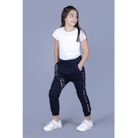 Toontoy Kız Çocuk Fermuar Detaylı Şalvar Tipi Eşofman Alt Lacivert Toontoy Kız Çocuk Fermuar Detaylı Şalvar Tipi Eşofman Alt Lacivert