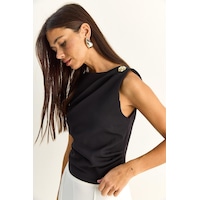 Shade Kadın Metal Aksesuarlı Drape Detaylı Gizli Fermuarlı Bluz 20206 60286133 - Siyah Shade Kadın Metal Aksesuarlı Drape Detaylı Gizli Fermuarlı Bluz 20206 60286133 - Siyah