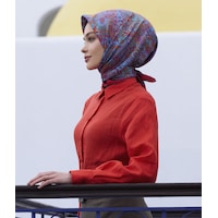 BELLİ Saf İpek Eşarp 4101d02 Sura İpek -3683 - 90 X 90 / Kırmızı - Füme Kırmızı - Füme BELLİ Saf İpek Eşarp 4101d02 Sura İpek -3683 - 90 X 90 / Kırmızı - Füme Kırmızı - Füme