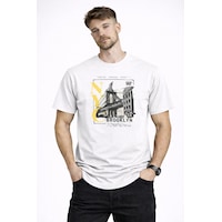 Herkesemoda Nyc Brooklyn Detaylı Basic T-shirt Beyaz Herkesemoda Nyc Brooklyn Detaylı Basic T-shirt Beyaz