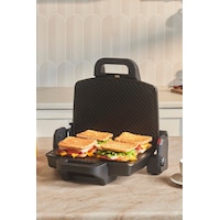 Emsan Future Essential 1800 W Tost Makinesi Emsan Future Essential 1800 W Tost Makinesi