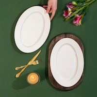 Porsima 4455 Burçak Porselen Altın Fileli Kayık Tabak Seti - Oval Kahvaltılık Sunumluk Seti 30cm Beyaz Porsima 4455 Burçak Porselen Altın Fileli Kayık Tabak Seti - Oval Kahvaltılık Sunumluk Seti 30cm Beyaz