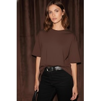 Soft&Basic Kadın %100 Organik Pamuk Oversize Fit Basic Yuvarlak Yaka T-shirt Kahverengi Soft&Basic Kadın %100 Organik Pamuk Oversize Fit Basic Yuvarlak Yaka T-shirt Kahverengi