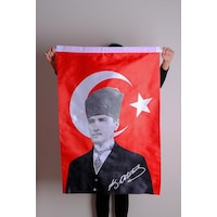 K.Atatürk İmzalı Türk Bayrağı Saten Kumaş Dijital Baskı 70x105 cm K.Atatürk İmzalı Türk Bayrağı Saten Kumaş Dijital Baskı 70x105 cm