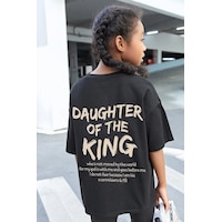 Uyguntarz Daughter Of The King Baskılı Pamuklu Tshirt Siyah Uyguntarz Daughter Of The King Baskılı Pamuklu Tshirt Siyah