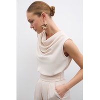 Sateen Degaje Yaka Kolsuz Bluz - Bej Sateen Degaje Yaka Kolsuz Bluz - Bej