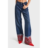 it's basic Kadın Koyu Kot Rengi 2w5-10 Straight Fit %100 Koton Paça Kırmızı Nakış Desenli Özel Tasarım Denim Jean Koyu Kotrengi it's basic Kadın Koyu Kot Rengi 2w5-10 Straight Fit %100 Koton Paça Kırmızı Nakış Desenli Özel Tasarım Denim Jean Koyu Kotrengi