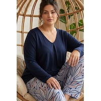 Siyah İnci Desenli Büyük Beden Battal Boy Viskon Örme Pijama Takım 26224817 Lacivert Siyah İnci Desenli Büyük Beden Battal Boy Viskon Örme Pijama Takım 26224817 Lacivert