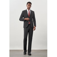 İmza Koyu Antrasit Düz Bez Ayağı Mono Yaka 2 Düğme Yünlü 6 Drop Comfort Fit Classic Takım Elbise 1001245180 070 Koyu Antrasit İmza Koyu Antrasit Düz Bez Ayağı Mono Yaka 2 Düğme Yünlü 6 Drop Comfort Fit Classic Takım Elbise 1001245180 070 Koyu Antrasit