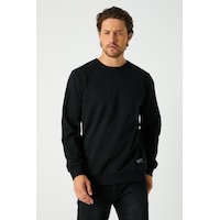 Metalic Erkek Siyah Basic Bisiklet Yaka Sweatshirt Sıyah Metalic Erkek Siyah Basic Bisiklet Yaka Sweatshirt Sıyah