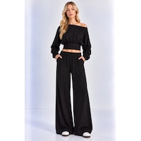 Mevese Kayık Yaka Korseli Crop Bluz - Cep Detaylı Palazzo Modal Takım - Siyah Mevese Kayık Yaka Korseli Crop Bluz - Cep Detaylı Palazzo Modal Takım - Siyah